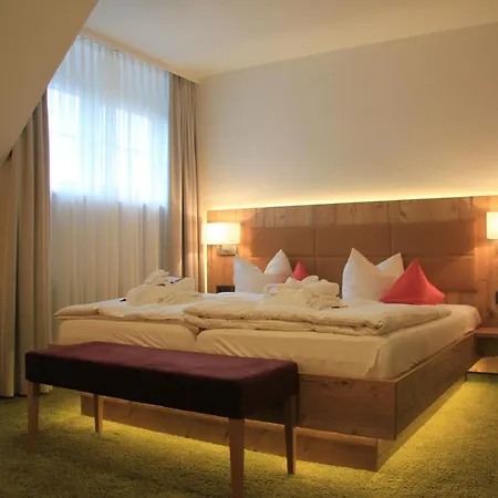Tannhof Hotel 3*