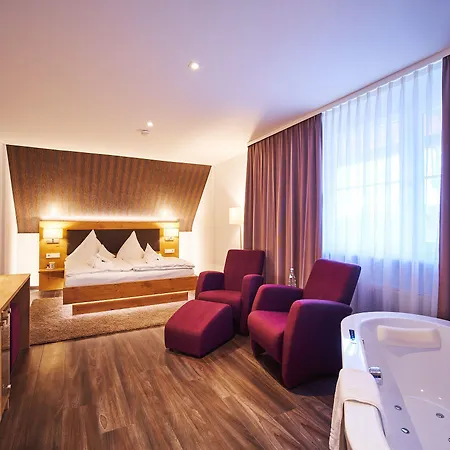 Tannhof Szálloda 3*